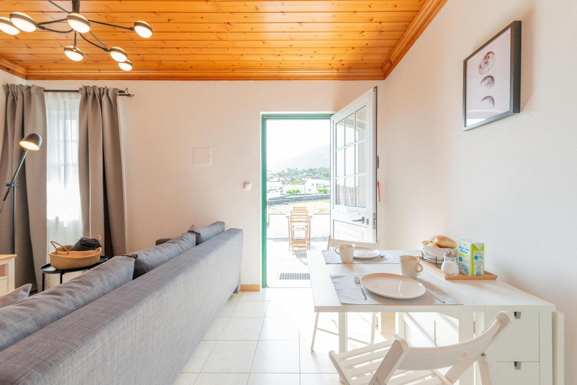Prainha Apartments Sao Roque do Pico Room photo